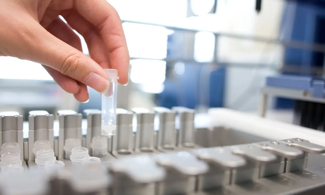 Roche Pharma Spain lab